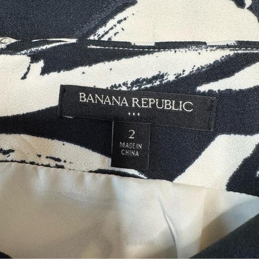 Banana Republic Vintage 2 Abstract Tropical Floral Skirt Black White Career - Picture 6 of 8